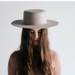 Gigi Pip - Poshmark